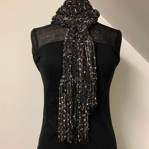 Beautiful Hand Knit Scarf 🧣